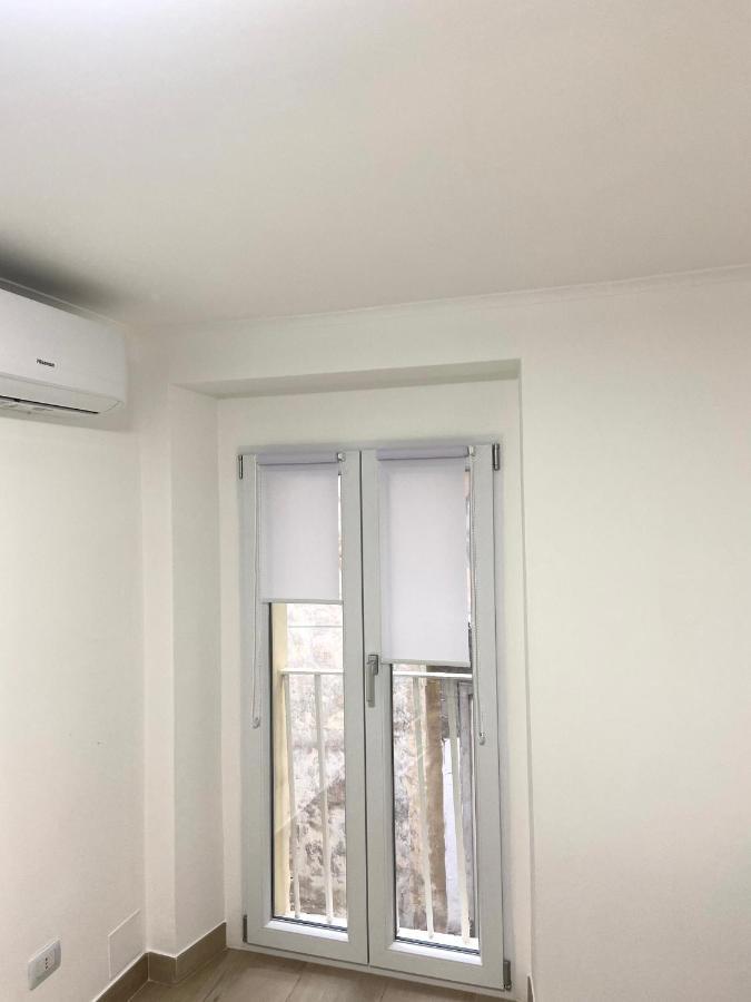 Dionilo 30 Apartment Наполи Екстериор снимка